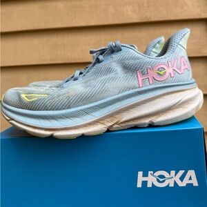 Women Hoka Clifton 9